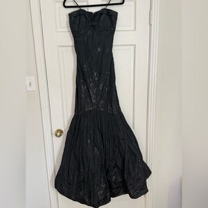 Nicole Miller Black Strapless Gown